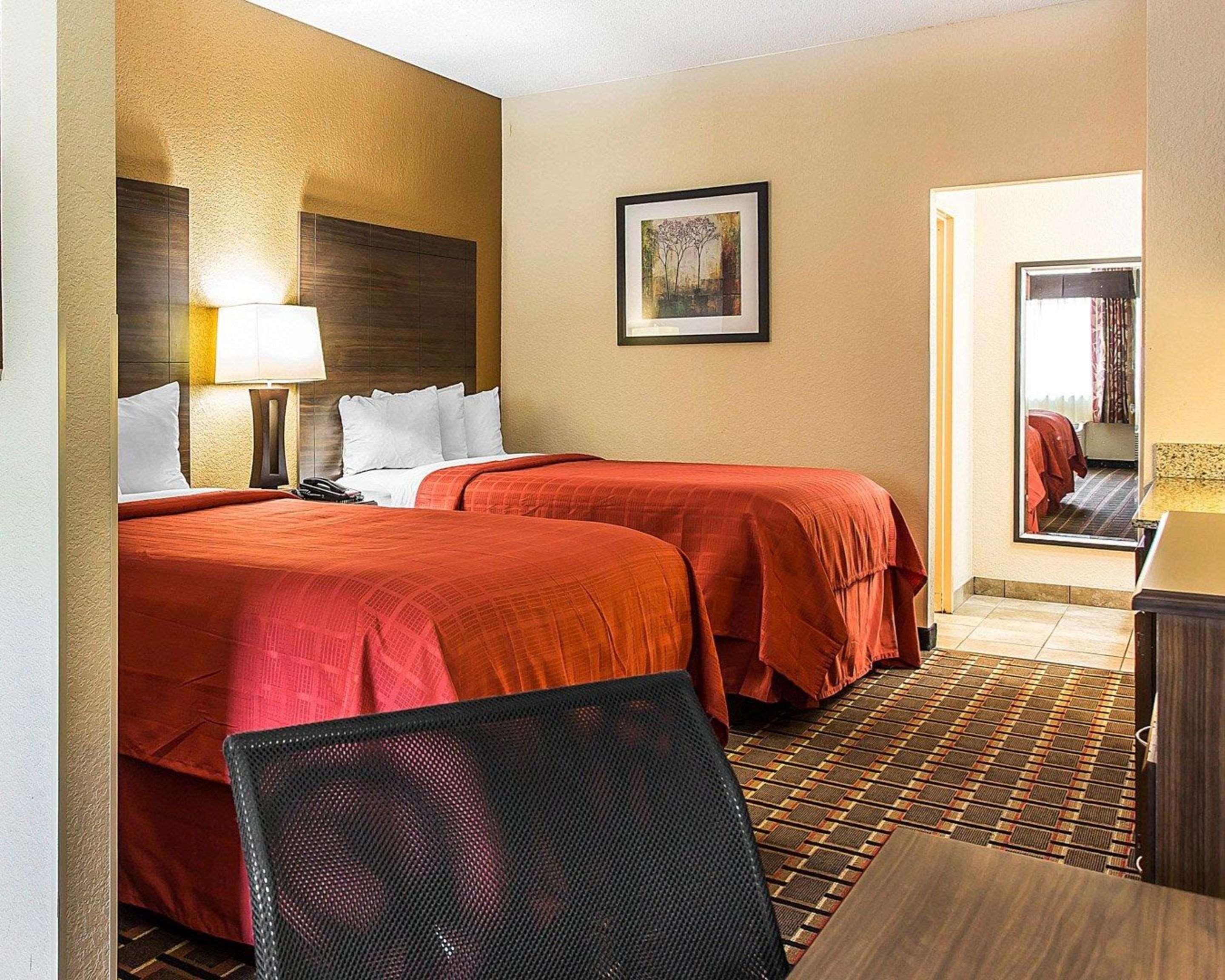 Quality Suites Hickory South Eksteriør billede