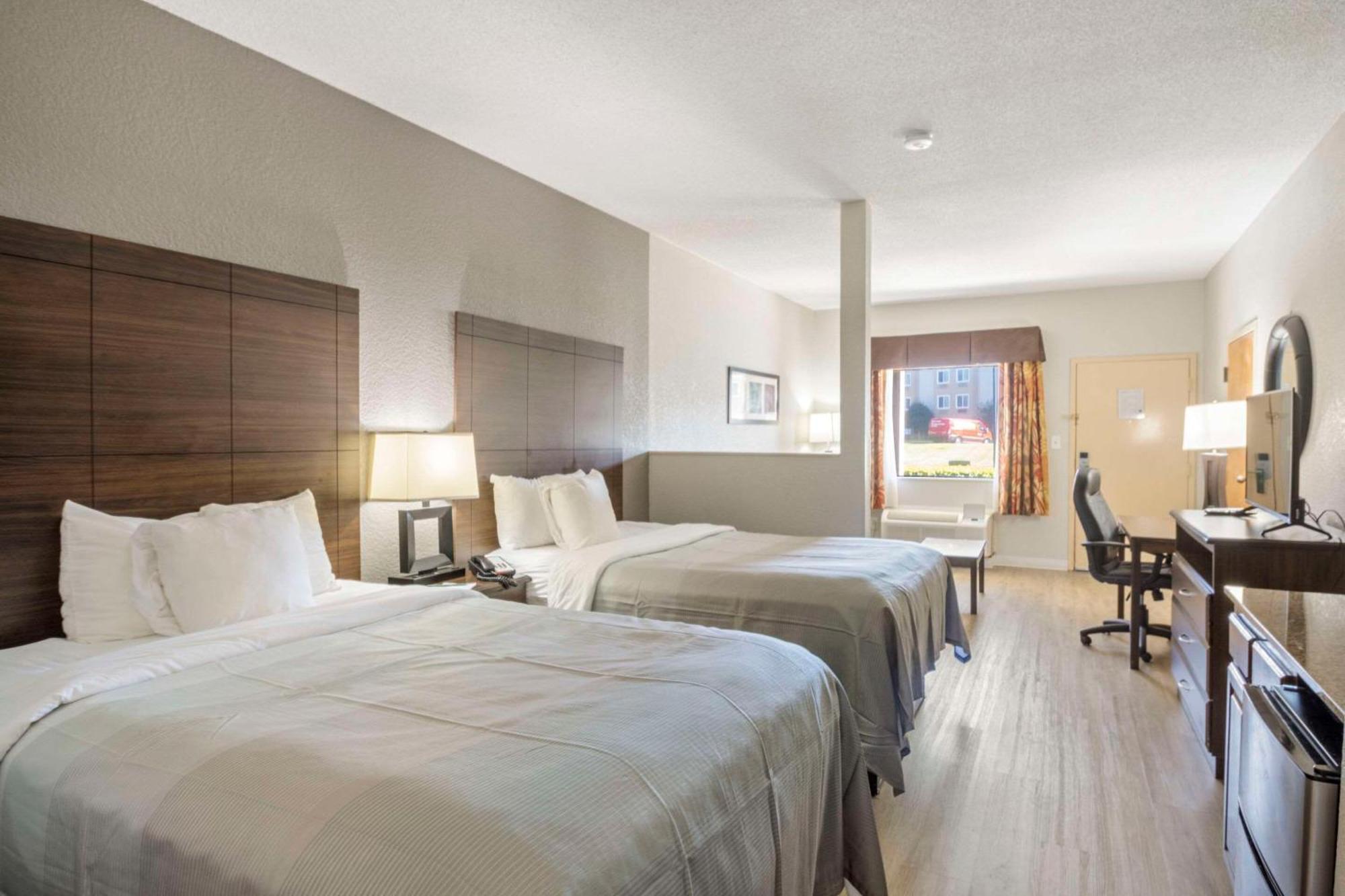 Quality Suites Hickory South Eksteriør billede
