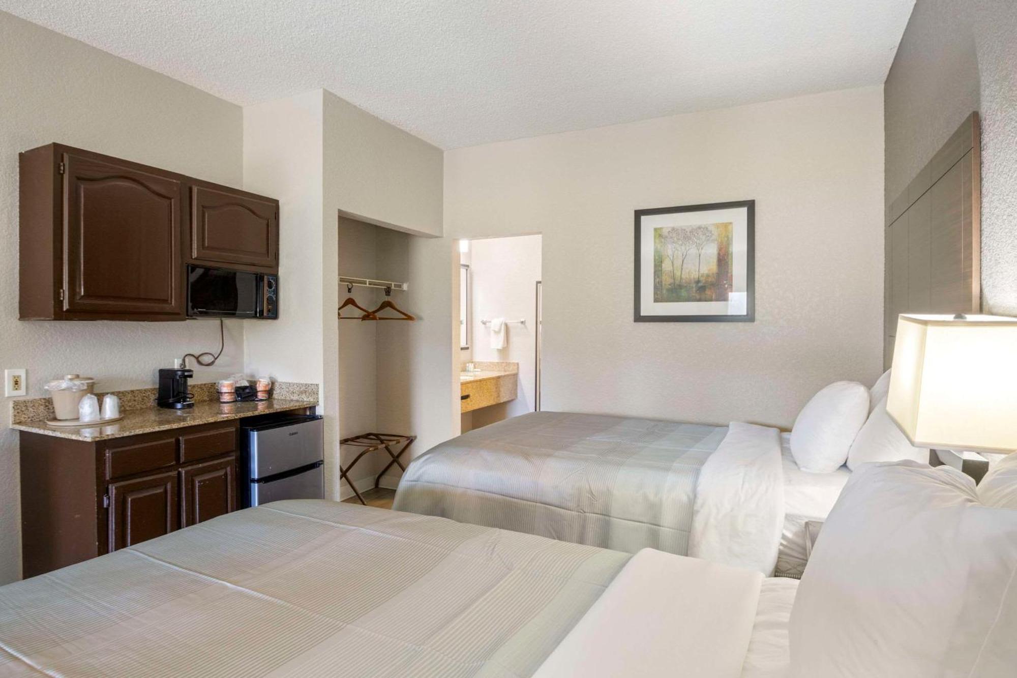 Quality Suites Hickory South Eksteriør billede