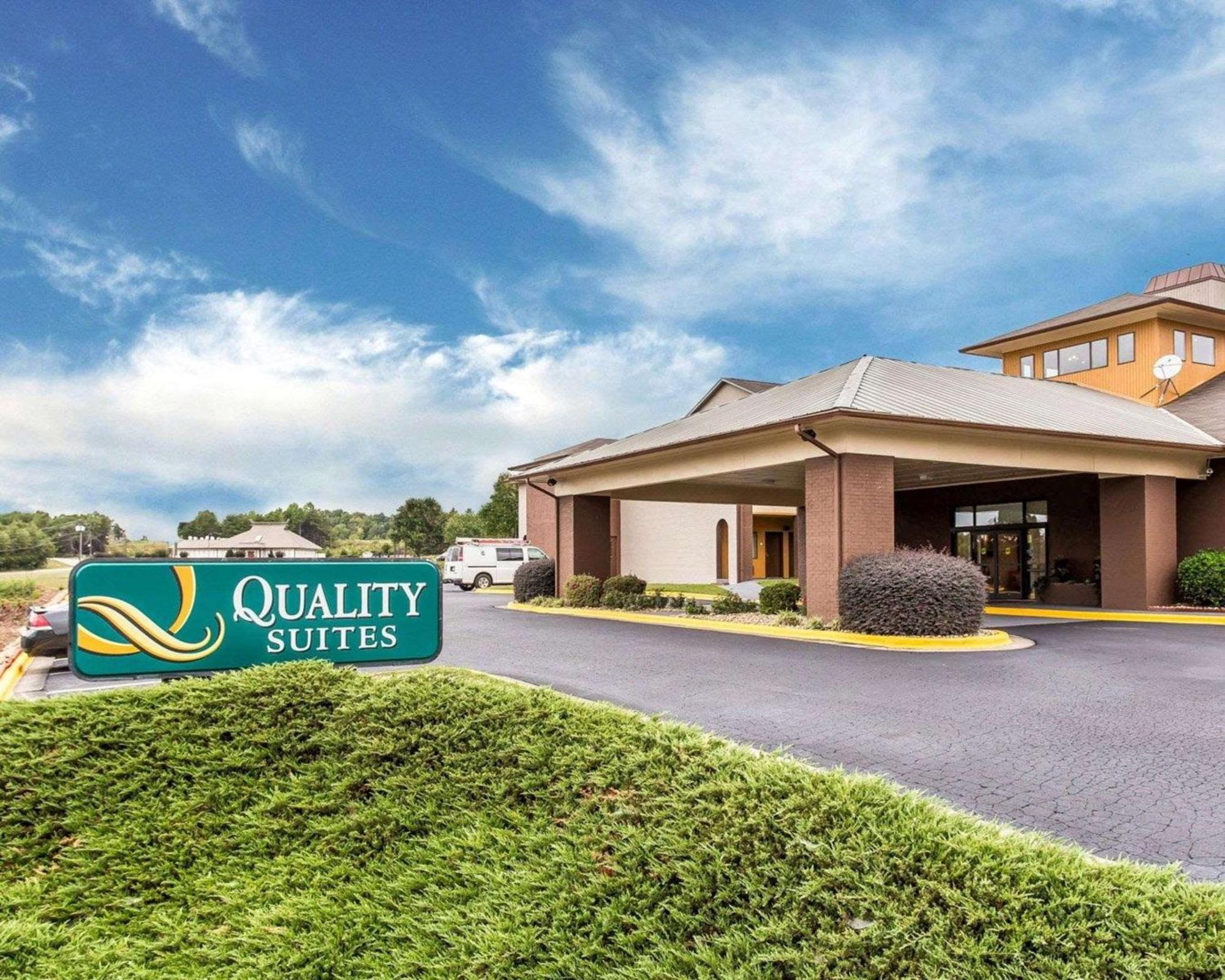 Quality Suites Hickory South Eksteriør billede