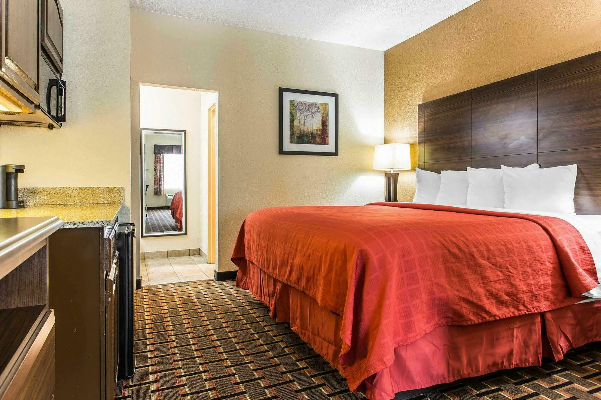 Quality Suites Hickory South Eksteriør billede